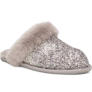 UGG Silver Scuffette II Cosmos Chunky Glitter Slippers - Sz 11- Like NEW